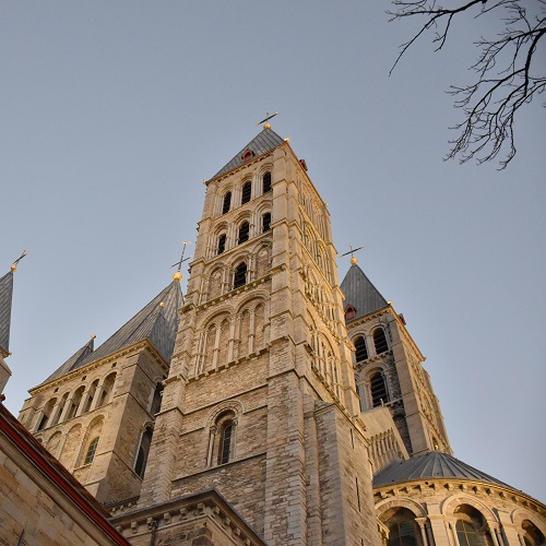Cathedrale Tournai tour de la Treille