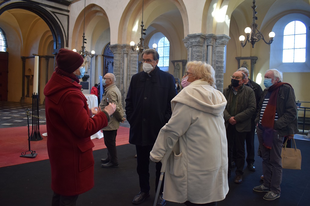Visite de Mgr Cosijns Cathedrale de Tournai 1