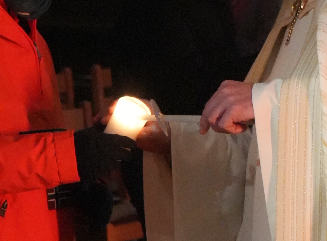 Soignies : la flamme de Bethléem accueillie dans notre diocèse