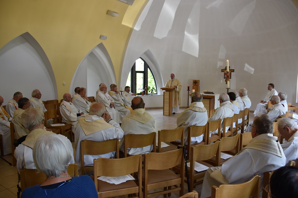 SAPAM : Mgr Harpigny au cœur de la rencontre annuelle