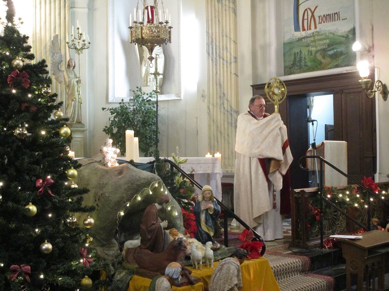 Noël en famille autour de notre Évêque