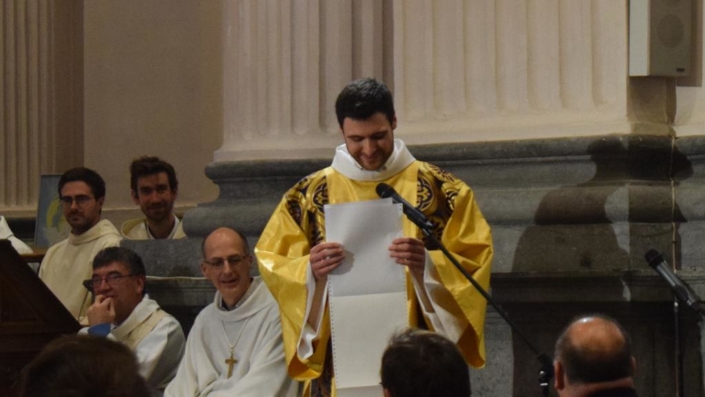 16 11 2025 – Ordination diaconale Antoine Poivre (12)
