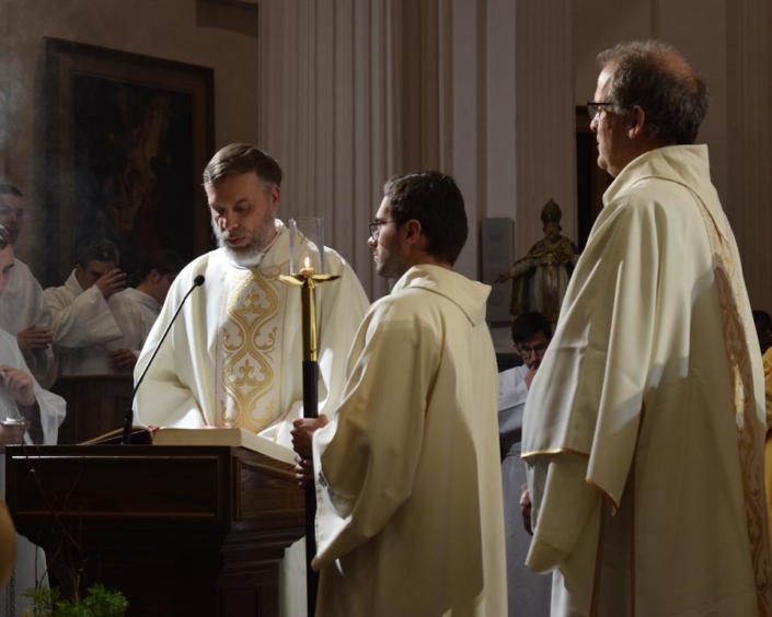 16 11 2025 – Ordination diaconale Antoine Poivre (7)