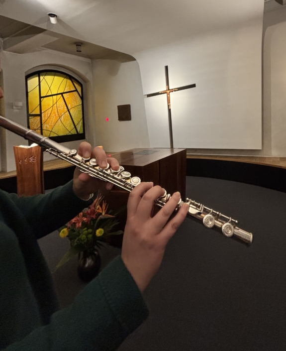 Ordination de Mgr Rossignol – Veillée de Prière (12)