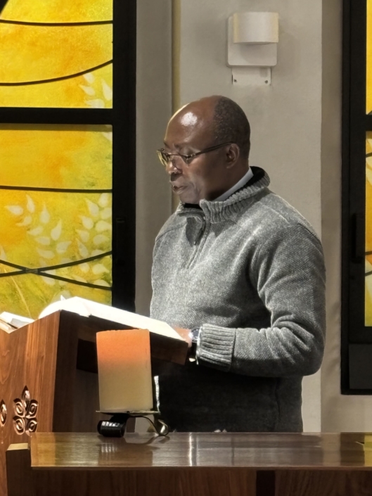 Ordination de Mgr Rossignol – Veillée de Prière (8)