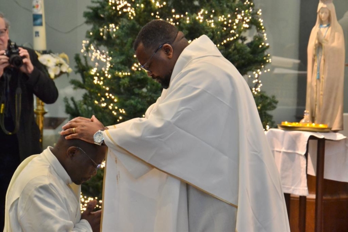 2026 01 04 – Ordination presbytérale d’Etienne-Marie Bahati (Herseaux) (2)