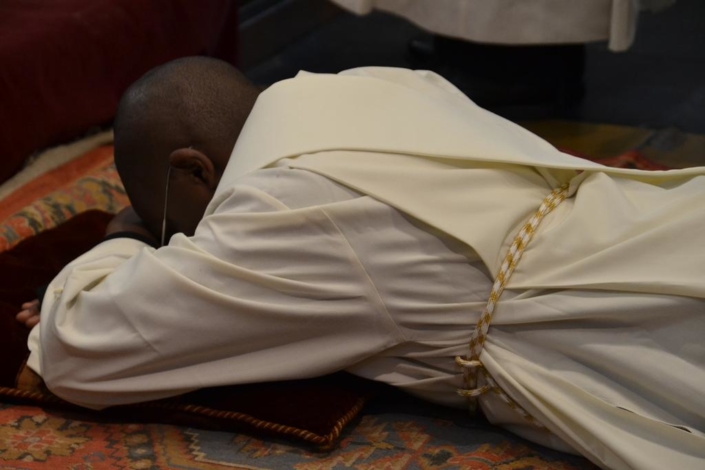 2026 01 04 – Ordination presbytérale d’Etienne-Marie Bahati (Herseaux) (23)