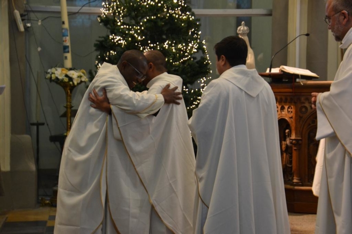 2026 01 04 – Ordination presbytérale d’Etienne-Marie Bahati (Herseaux) (33)