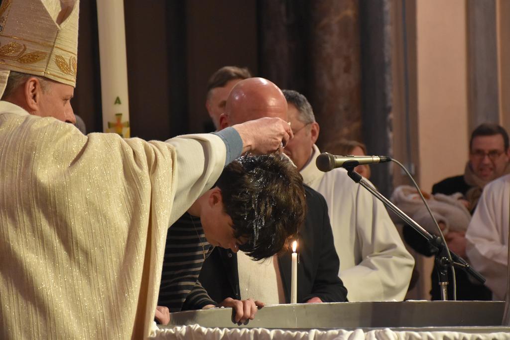 04042026 - Veillée Pascale (Cathédrale de Tournai) (24)