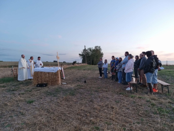 Jeunes à la ferme_août 26 (3)