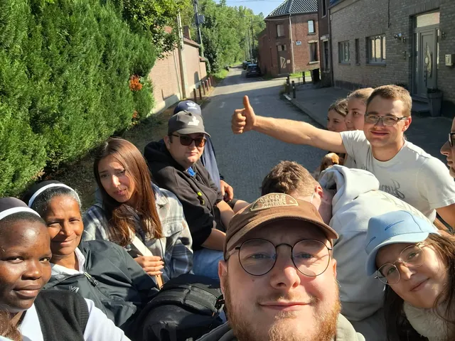 Jeunes à la ferme_août 26 (5)