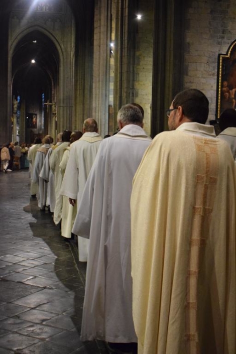 13 09 2026 – Installation de l’abbé Lorette (Collégiale Sainte-Waudru) (25)
